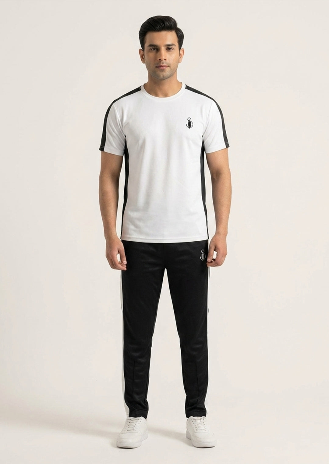 Soliches – Premium White Athletic Outfit – Modern Comfort Wear